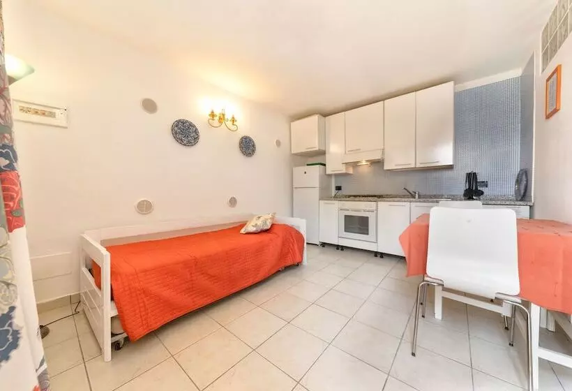 Residence Gardasee Apartments With Lake View