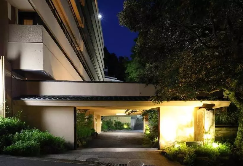 旅館 Oku Yugawara Sansuirou