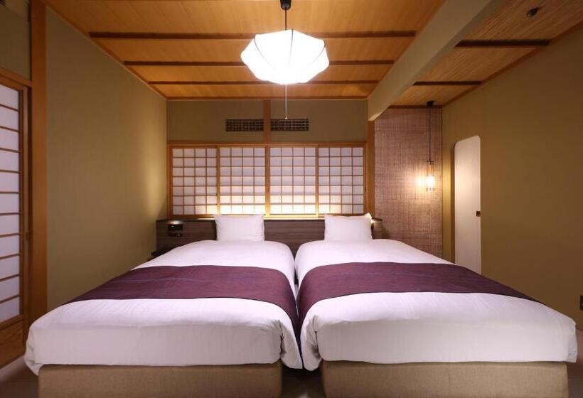 료칸 Oku Yugawara Sansuirou