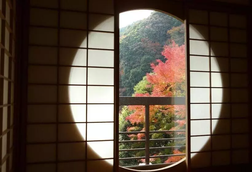 旅館 Oku Yugawara Sansuirou