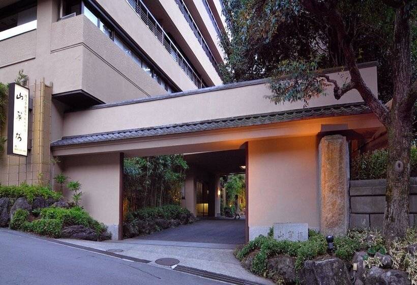 료칸 Oku Yugawara Sansuirou