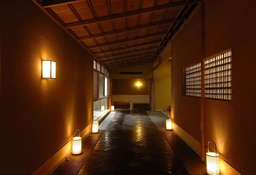 旅館 Oku Yugawara Sansuirou