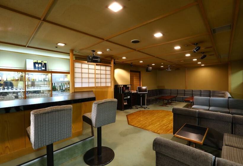 료칸 Oku Yugawara Sansuirou