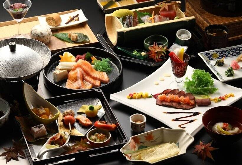 료칸 Oku Yugawara Sansuirou