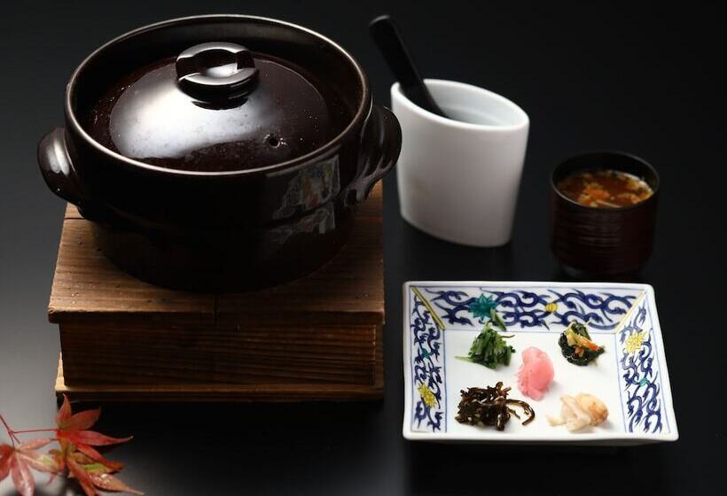 료칸 Oku Yugawara Sansuirou