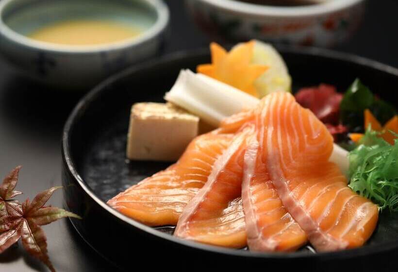 료칸 Oku Yugawara Sansuirou