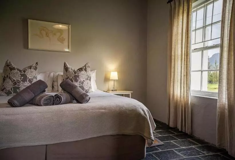 Saronsberg Vineyard Cottages