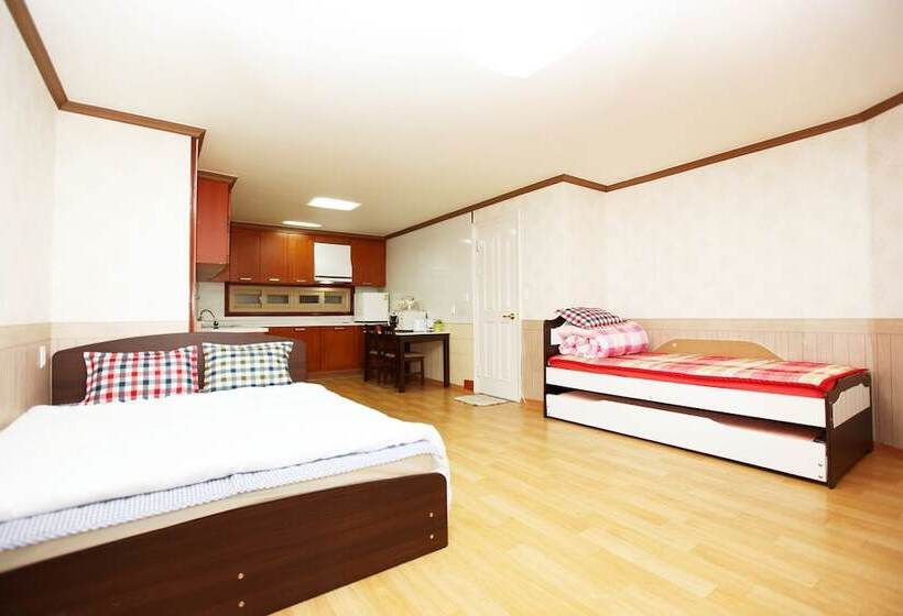 Seoul Myeongdong Stay Hostel