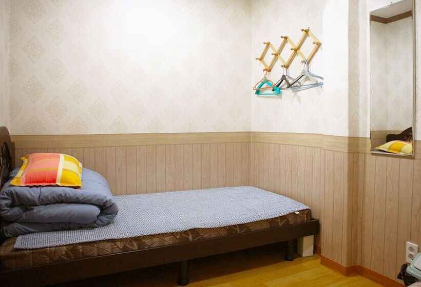 Seoul Myeongdong Stay Hostel