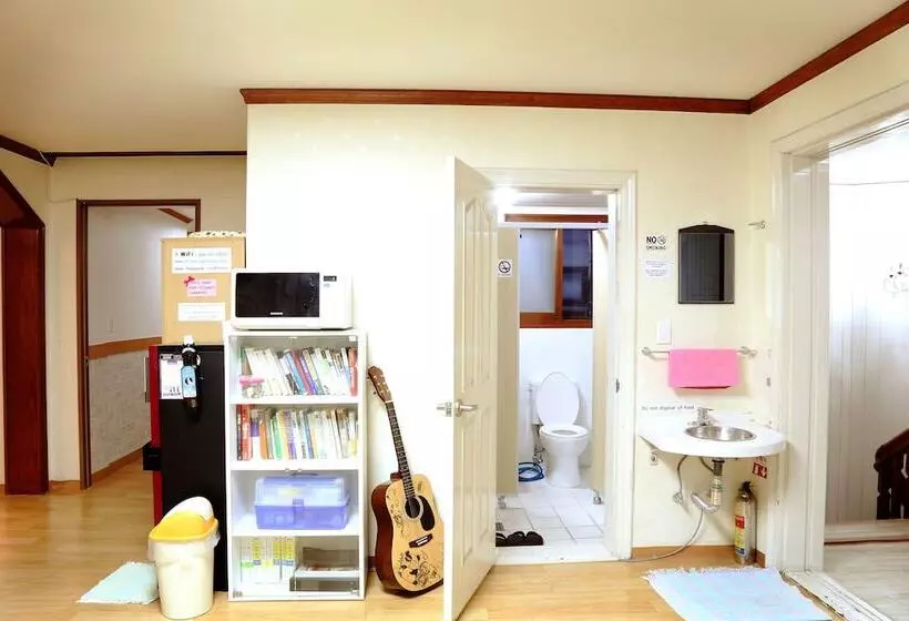 Seoul Myeongdong Stay   Hostel