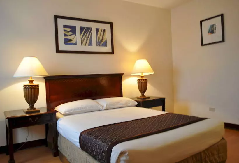 Subic Bay Travelers Hotel & Event Center