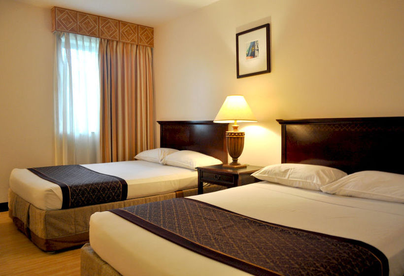 Subic Bay Travelers Hotel & Event Center