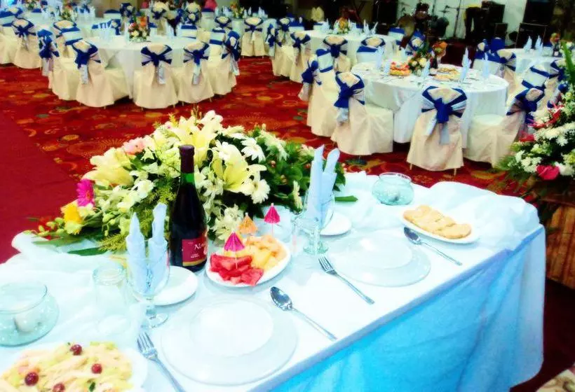 Subic Bay Travelers Hotel & Event Center