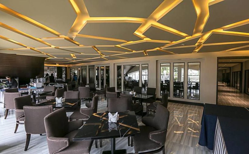 Subic Bay Travelers Hotel & Event Center