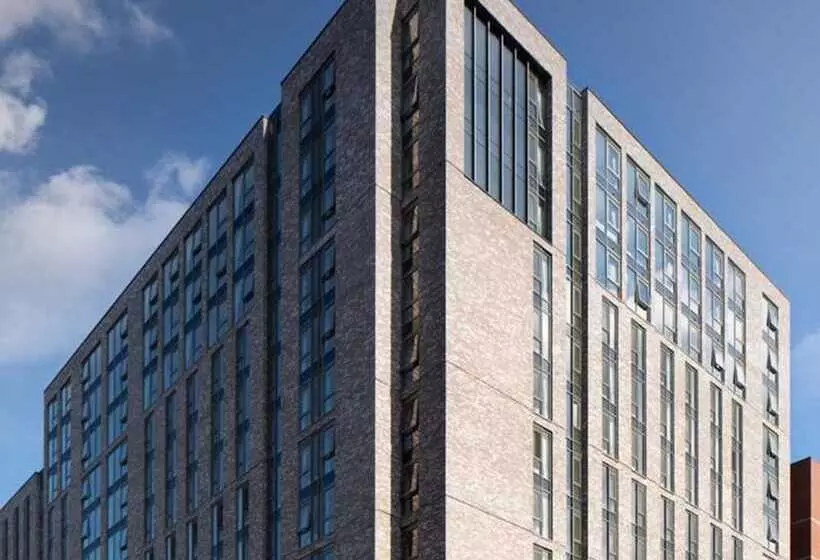 هاستل Vibrant Rooms Student Only Belfast