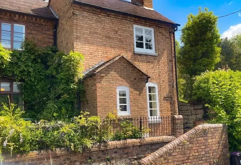 Carrow Cottage