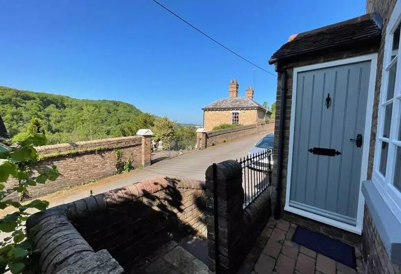Carrow Cottage