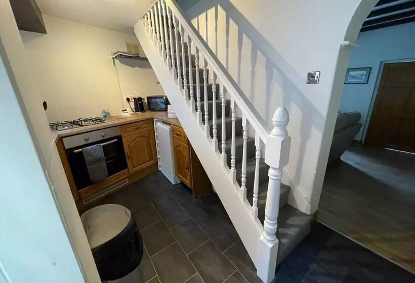 Carrow Cottage