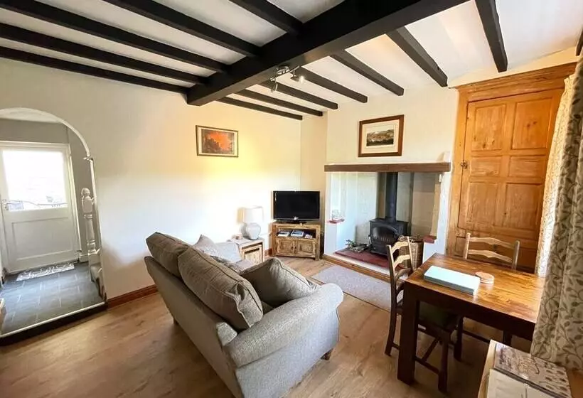 Carrow Cottage