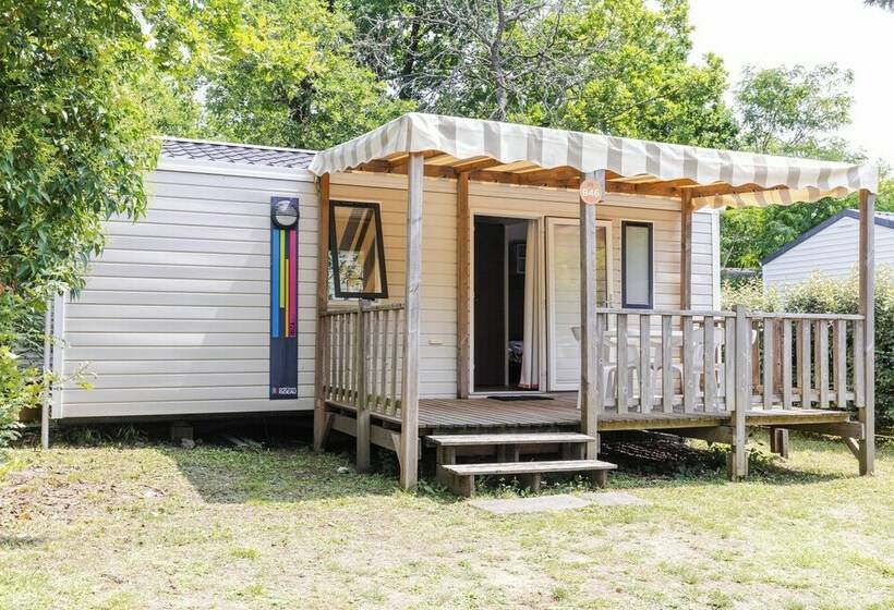 Отель Camping Les Pins De Sel