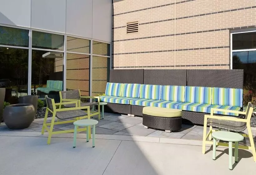 هتل Home2 Suites By Hilton Atlanta Airport College Park