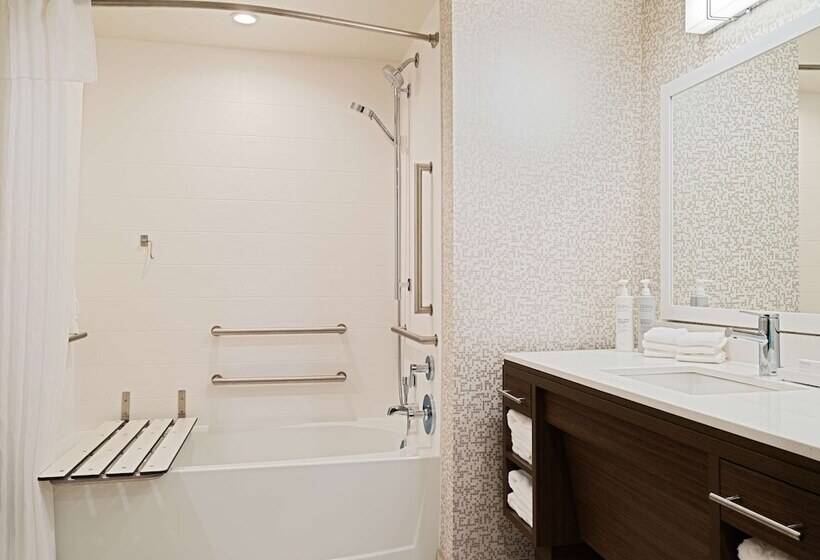 فندق Home2 Suites By Hilton Atlanta Airport College Park