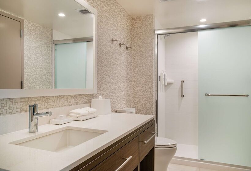 فندق Home2 Suites By Hilton Atlanta Airport College Park