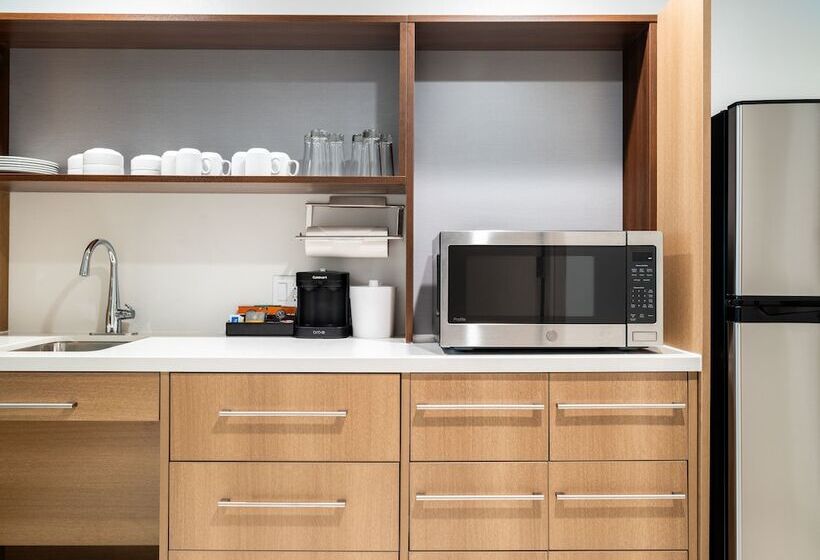 فندق Home2 Suites By Hilton Atlanta Airport College Park