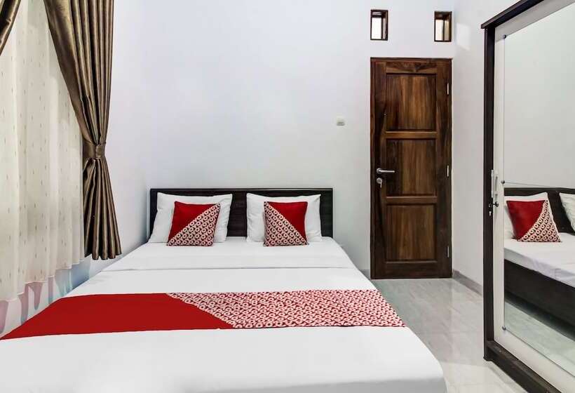 בית מלון כפרי Oyo 91243 Bina Syariah Guest House