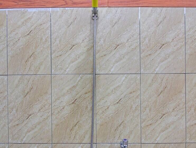 호텔 Capital O 91690 Moza Guest House