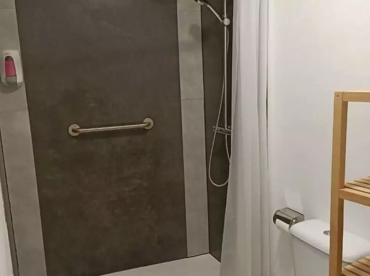 هتل Pilgrim Rooms