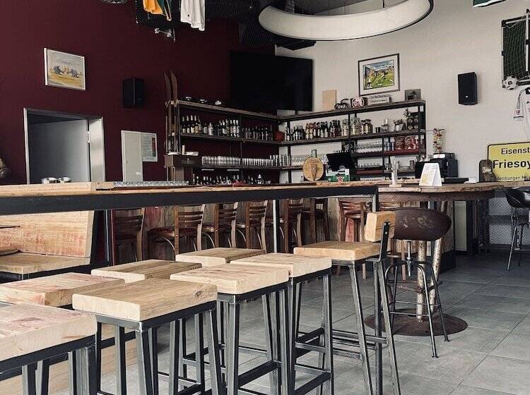 בית מלון כפרי Stahltower