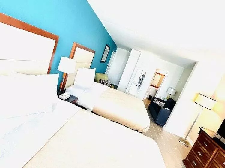 هتل Summerwind Oceanfront