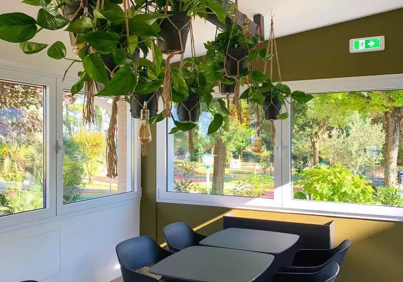 The Green Park Hotel Wellnessspa & Restaurant