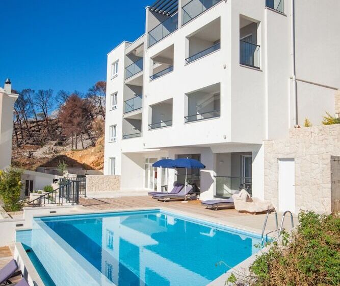 호텔 Villa Cascada