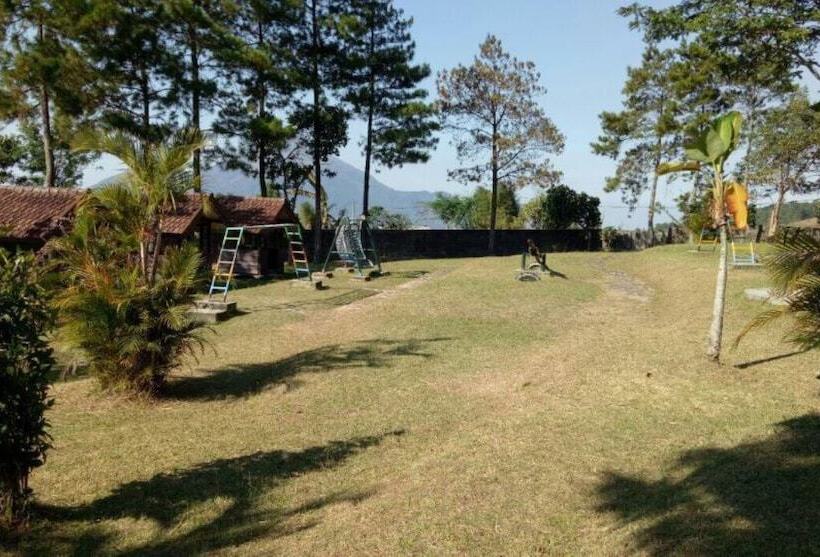 בית מלון כפרי Villa Alex Claket