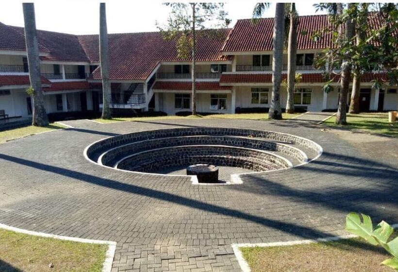 בית מלון כפרי Villa Alex Claket