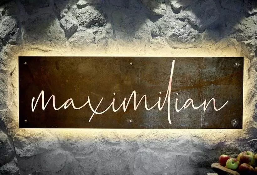 Maximilian Appartements