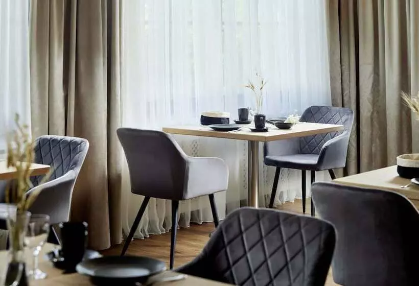 Maximilian Appartements