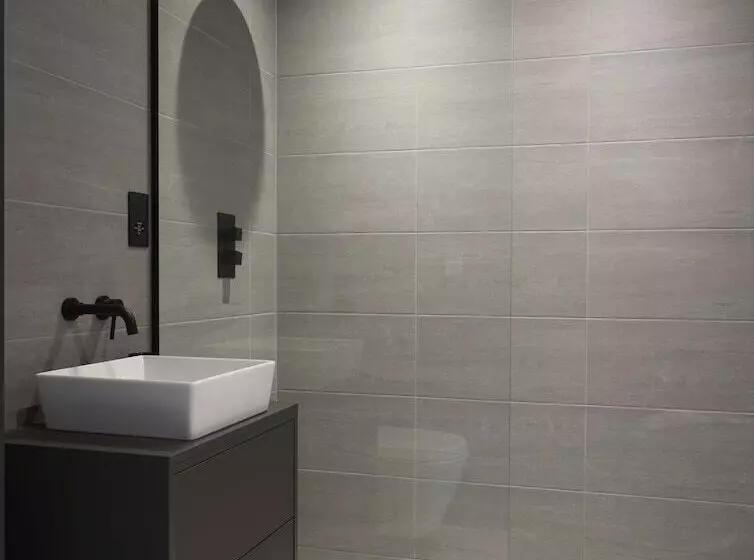 Residenssi Grand Designs Chess Valley Project   Rickmansworth