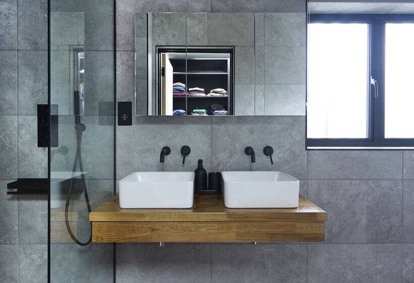 דירת נופש Grand Designs Chess Valley Project Rickmansworth