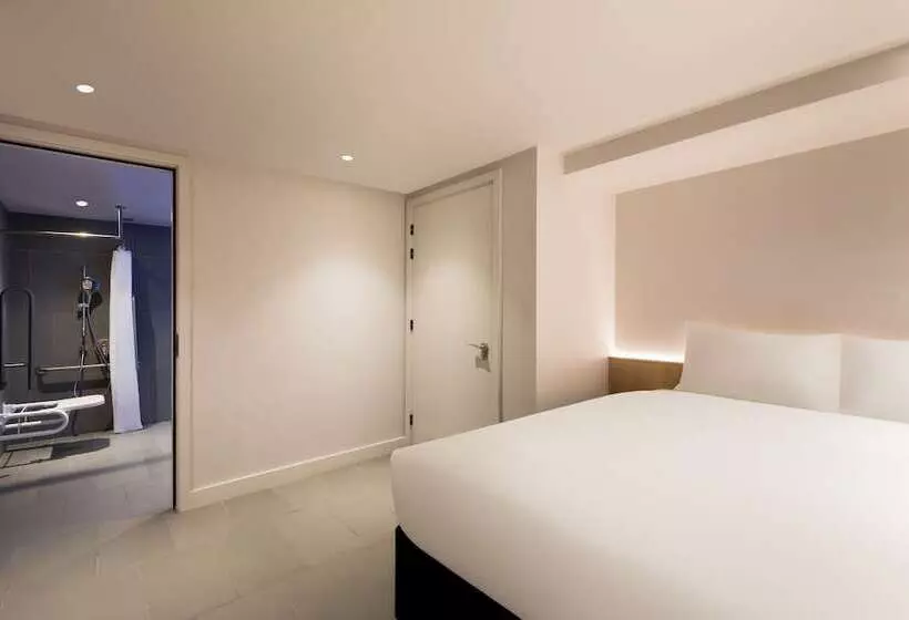 Zedwell Underground Hotel Tottenham Court Rd