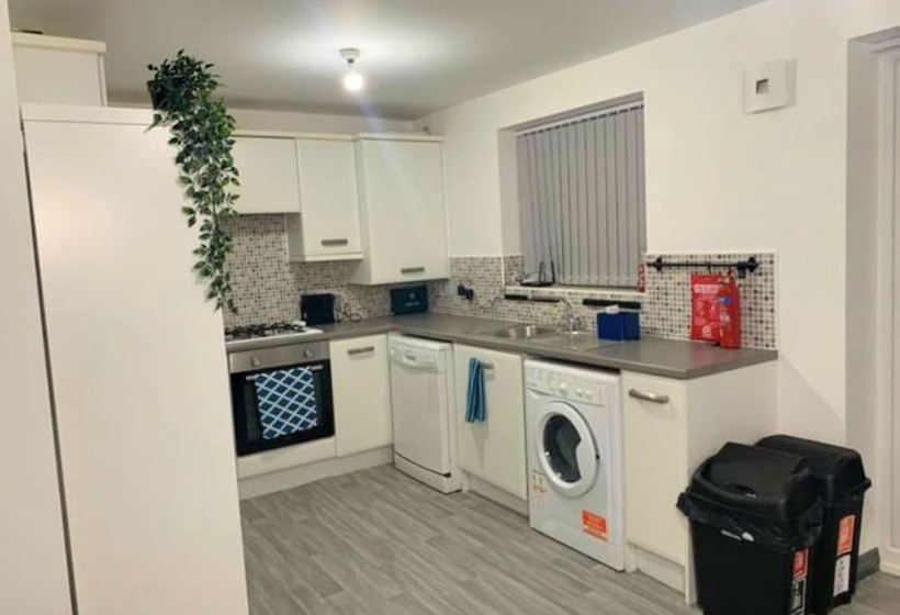 膳宿费 Kunda House Seymour