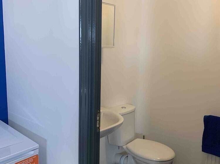 膳宿费 Kunda House Seymour