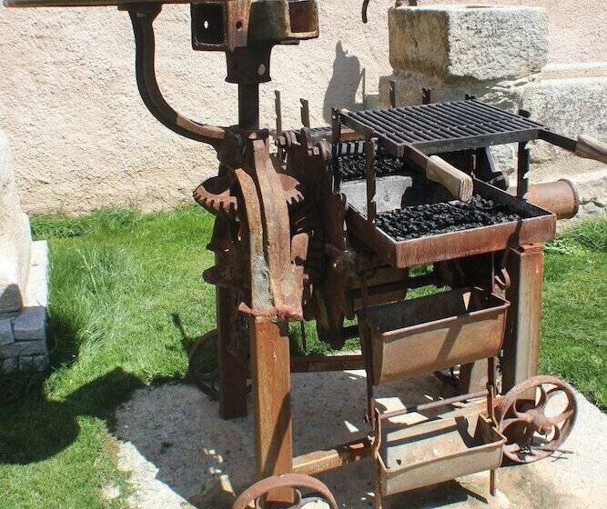 פנסיון La Centenaria De Alaraz