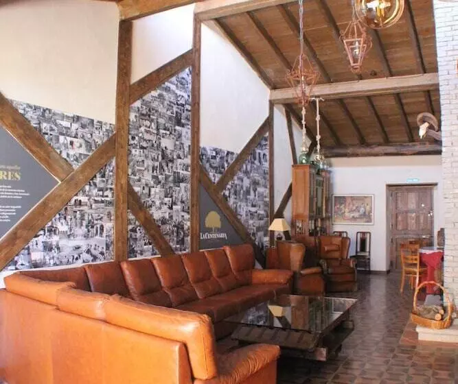 Majatalo La Centenaria De Alaraz