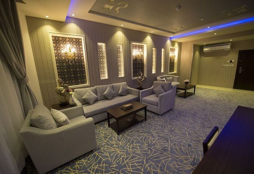 בית מלון כפרי Rest Night Serviced Apartments Wadi Al Dawasir