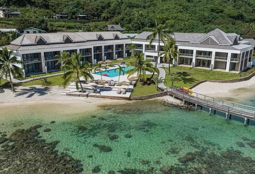 Cook S Bay Hotel & Suites