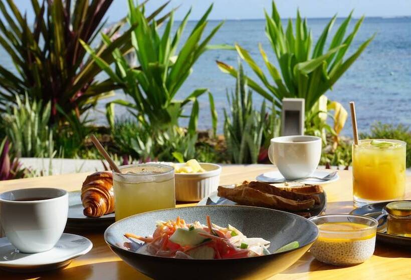 Cook S Bay Hotel & Suites