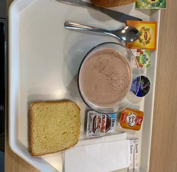 ホテル Class Eco Carcassonne